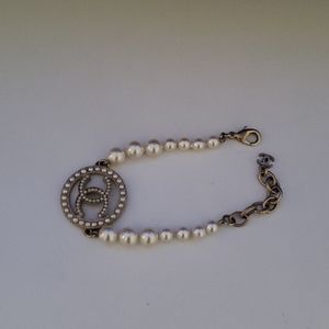 Chanel pearl bracelet